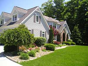 Landscapers and Lawncare Services in Florence, AL